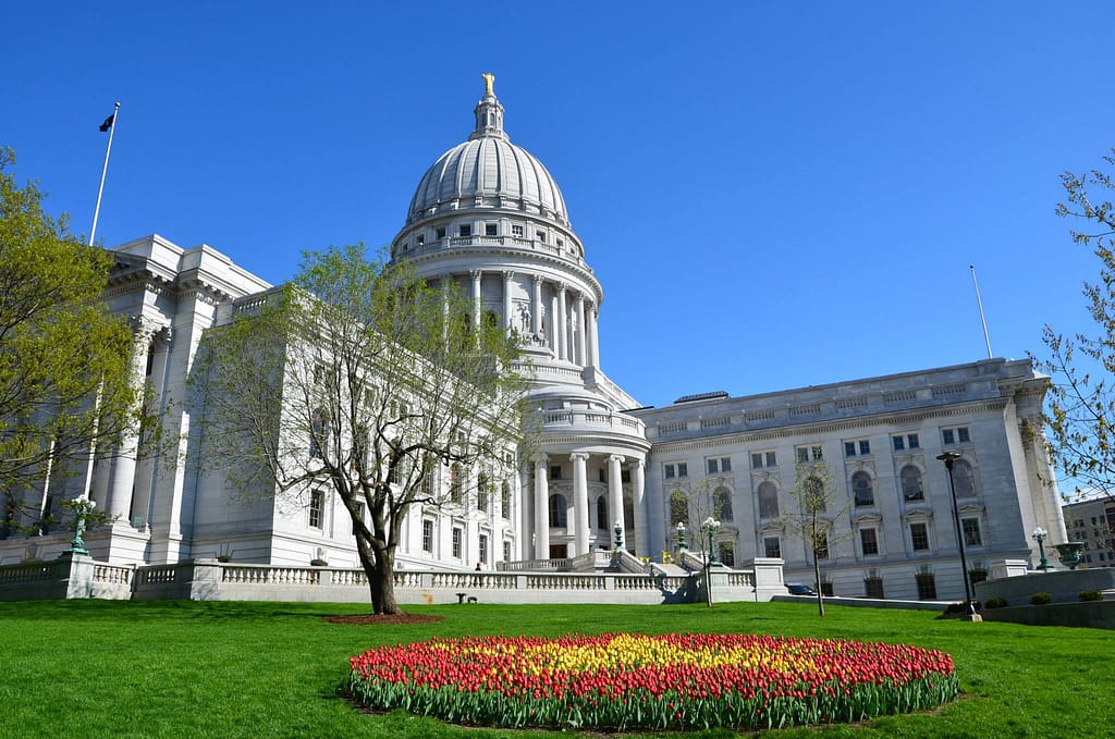 Wisconsin State Capitol Building - Skyline Plastering